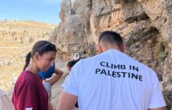 Mountain Climbing Event in Wadi Al-Ghoul with the Participation of 60 Young Participants